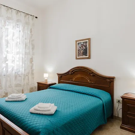 Casa La Piazzetta Tatil Evi *