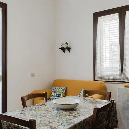 Casa La Piazzetta Tatil Evi *